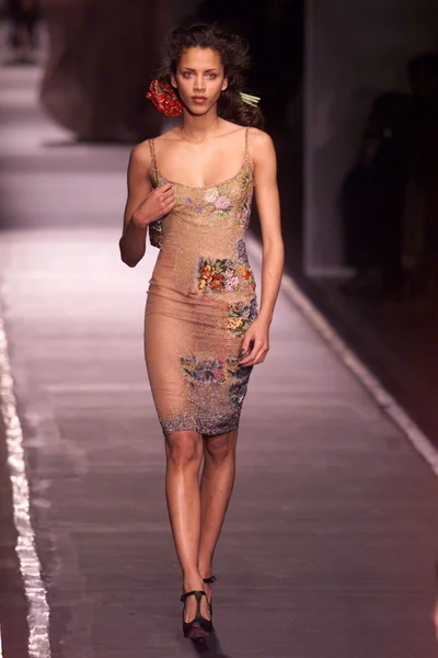 Look 24